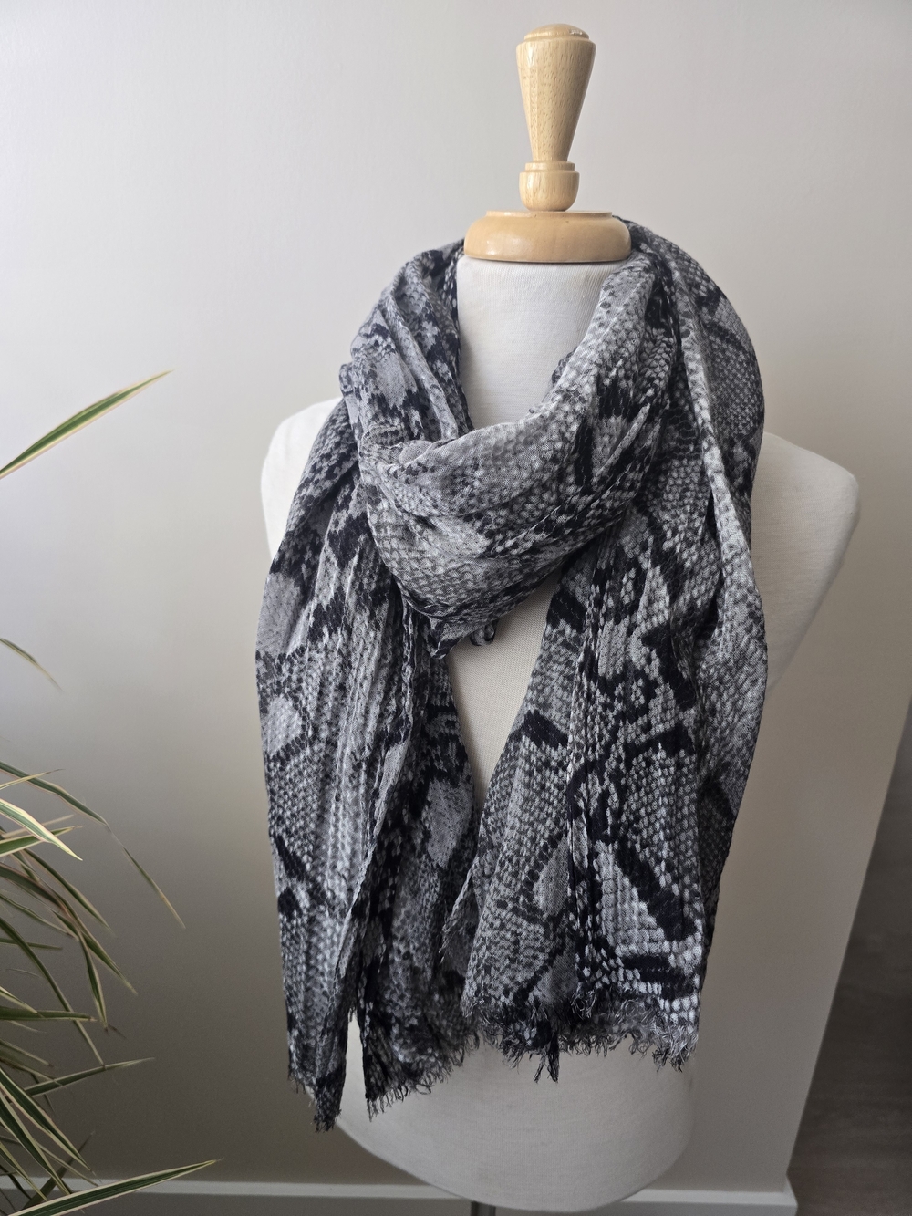 Banana Republic Black and Gray Snake-Print Scarf Cotton Viscose Wool